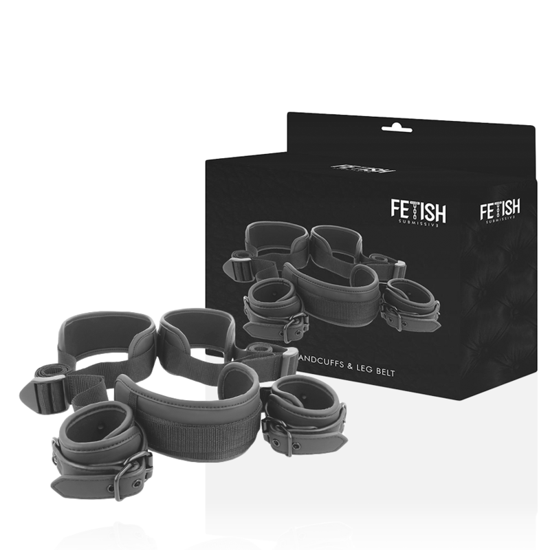 FETISH SUBMISSIVE POSICIÓN PIERNAS ABIERTAS CON...