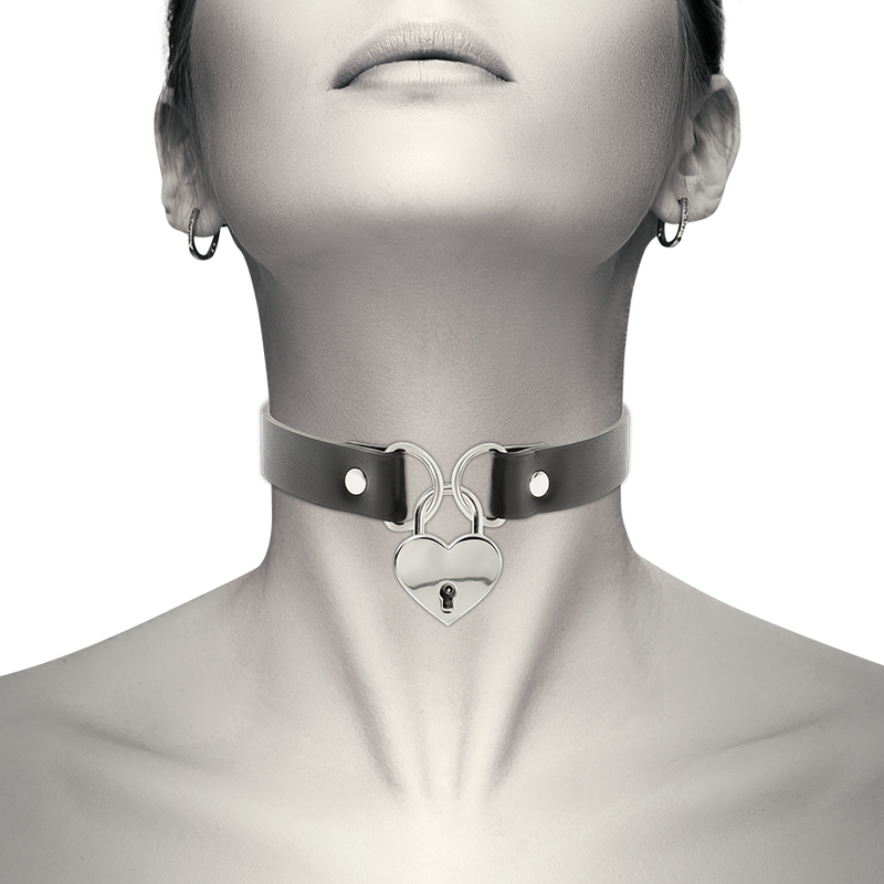 COQUETTE CHIC DESIRE COLLAR CUERO VEGANO...