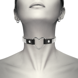 COQUETTE CHIC DESIRE CHOKER CUERO VEGANO - CORAZON 2