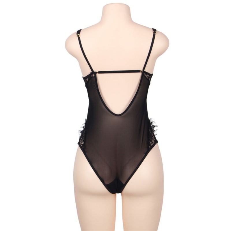 SUBBLIME - QUEEN PLUS FLORAL LACE AND FRINGED...